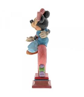 Heart to Heart: Mickey & Minnie Mouse