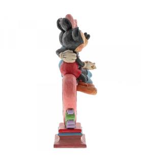 Heart to Heart: Mickey & Minnie Mouse