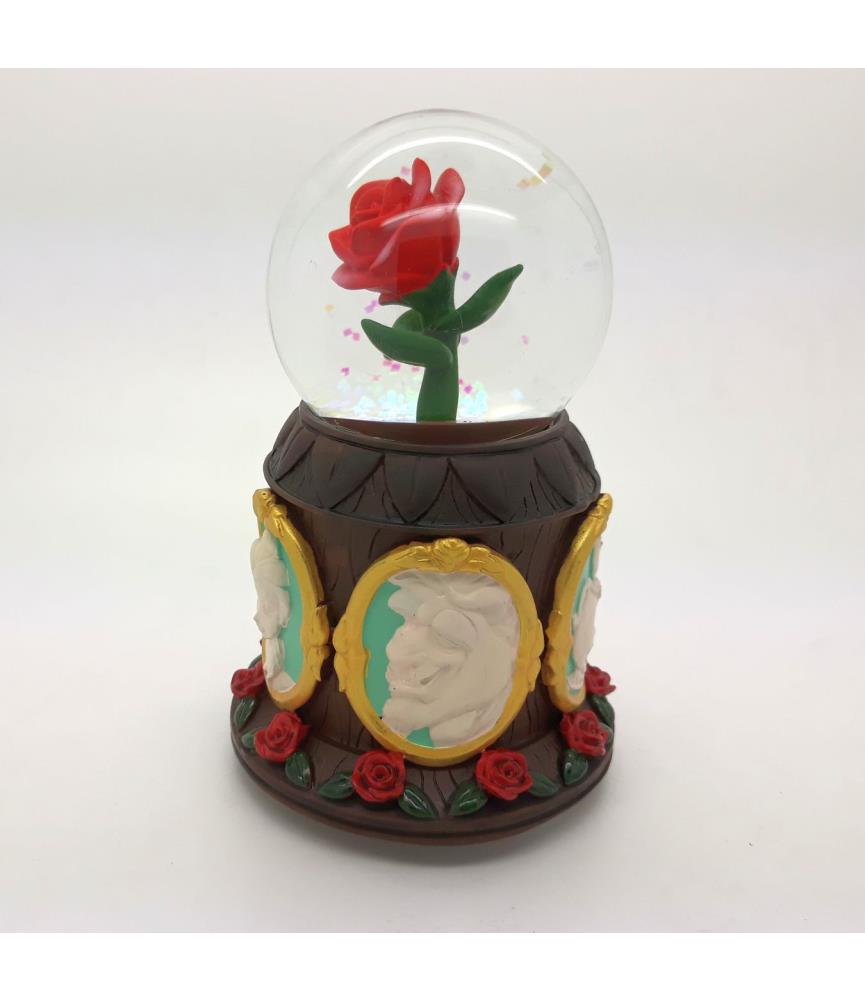 Belle & Rose snow globe