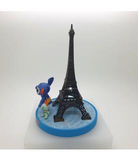 Stitch Eiffel tower figurine