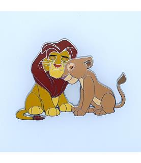 DLP - Simba & Nala - Lion King - Cuddling