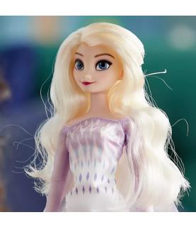 Elsa the Snow Queen, Frozen 2 classic doll