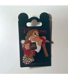 DLP - Grumpy - Waking Up - Snow White and the Seven Dwarfs