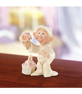 Dopey's gift of friendship