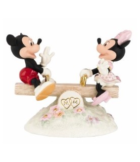 Mickey sees true love