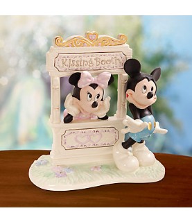 Kisses for Mickey