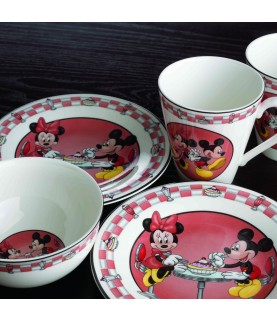 Soda shop sweethearts desert plates (set of 4)