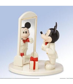 Mickey and Mirror: Here's looking at you, Mickey