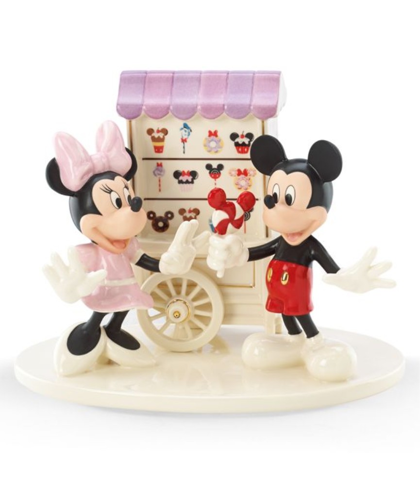 Sweet Treats with Mickey & Minnie