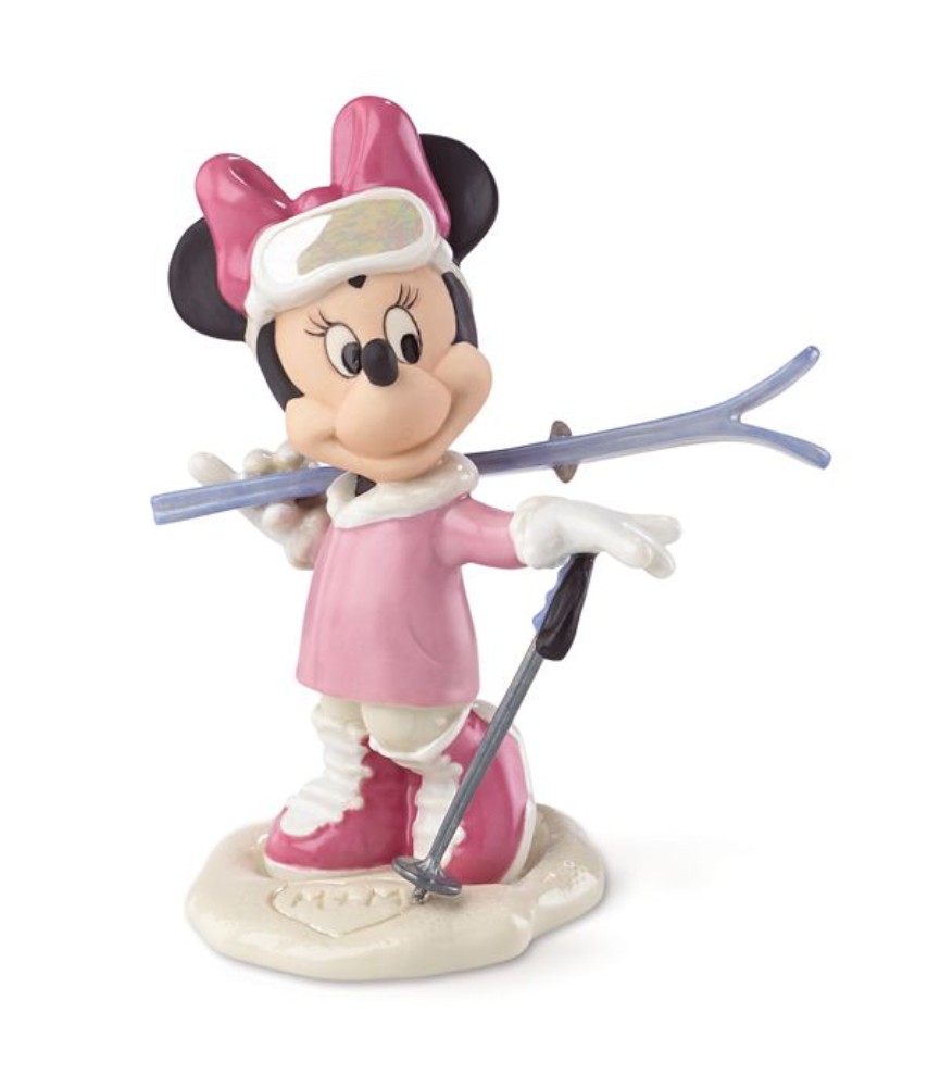 Minnie's Skiing Adventure
