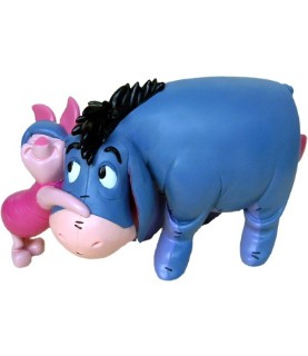 Eeyore & Piglet cuddling
