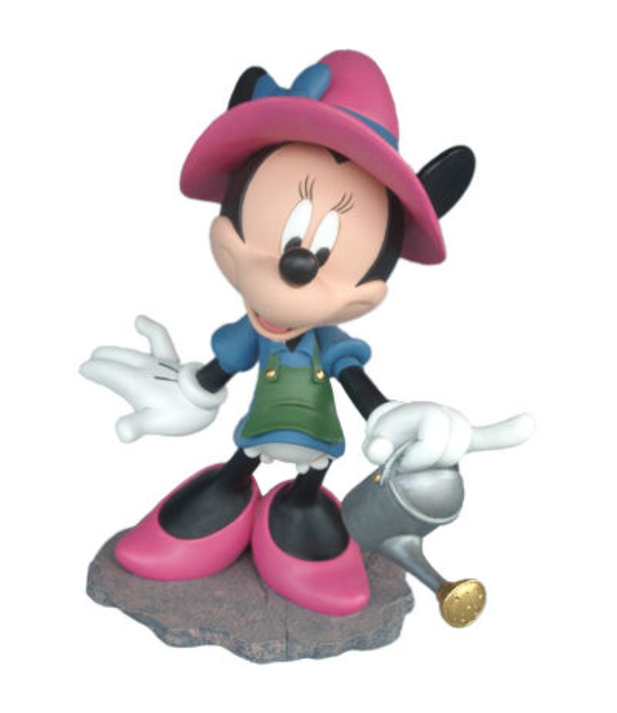 Minnie with watering-can