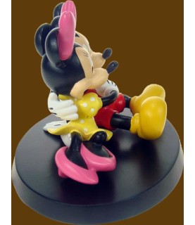 Mickey & Minnie Relaxing