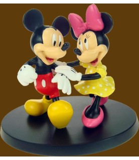 Mickey & Minnie Walking