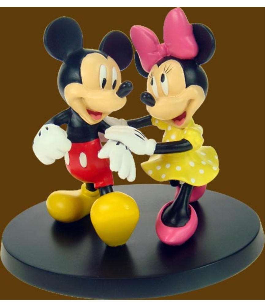Mickey & Minnie Walking