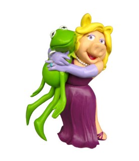 Miss Piggy & Kermit Bear Hug