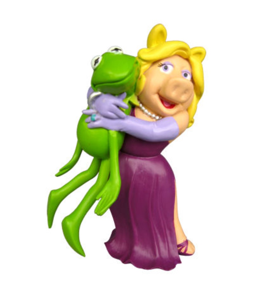 Miss Piggy & Kermit Bear Hug