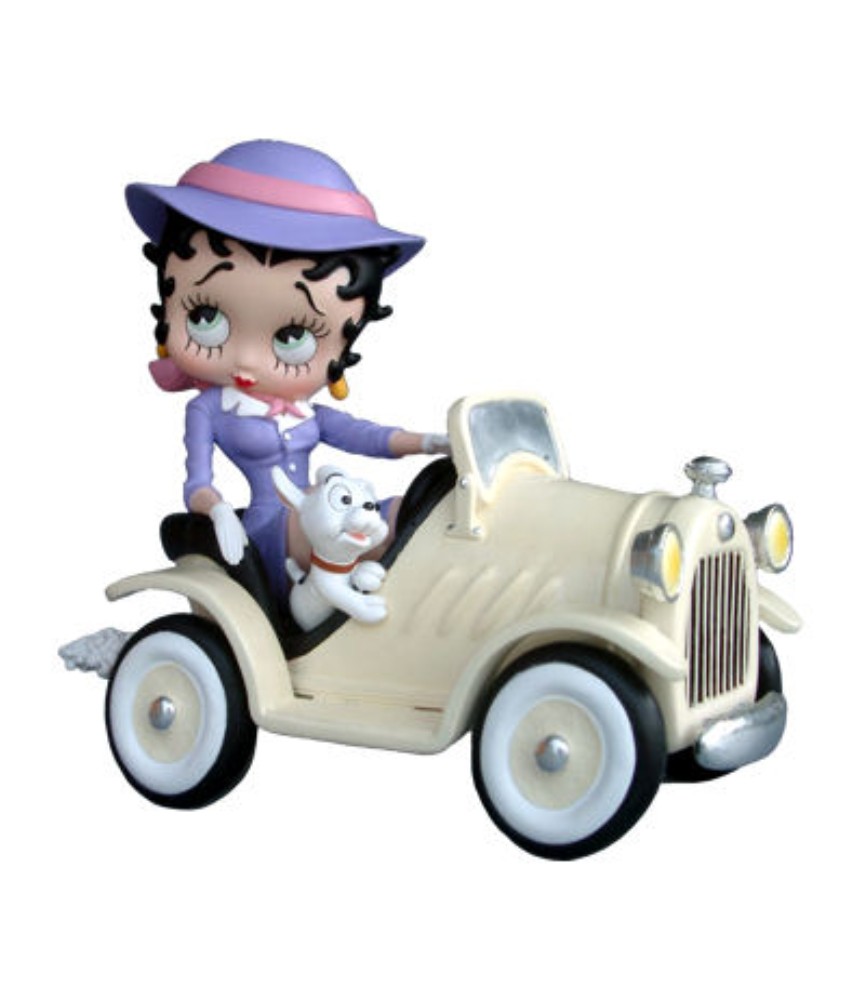 Betty in Car