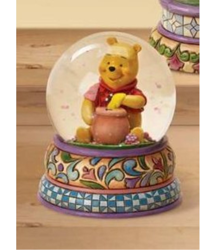 Hunny Of A Bear (Winnie The Pooh Water Ball / Snow Globe)