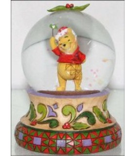 Kiss of Snow (Winnie the Pooh Water Ball / Snow Globe)