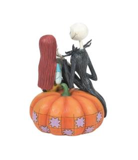 "The pumpkin King and Sally":  Jack and Sally on a Pumpkin