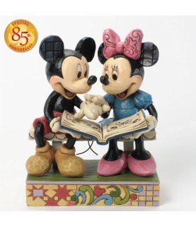 "Sharing Memories": Mickey & Minnie (85th Anniversary)
