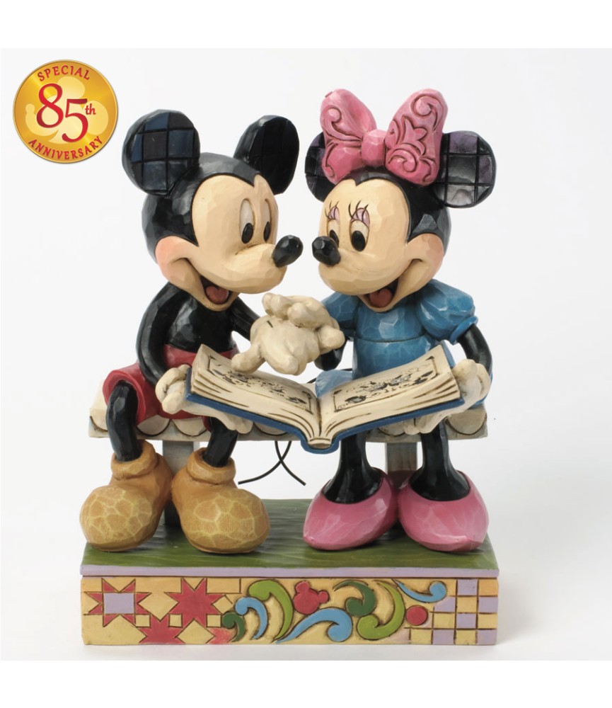 "Sharing Memories": Mickey & Minnie (85th Anniversary)