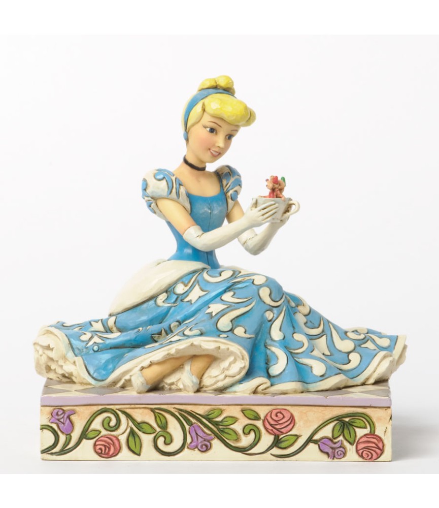 Caring and Coureagous: Cinderella with Jaq and Gus