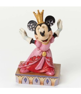 Minnie Queen for a day