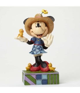 Country Life: Farmer Minnie