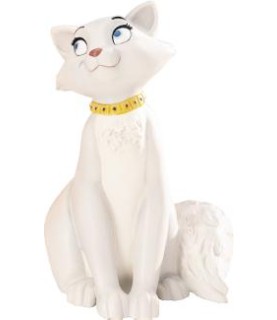 Duchess: Fetching Feline