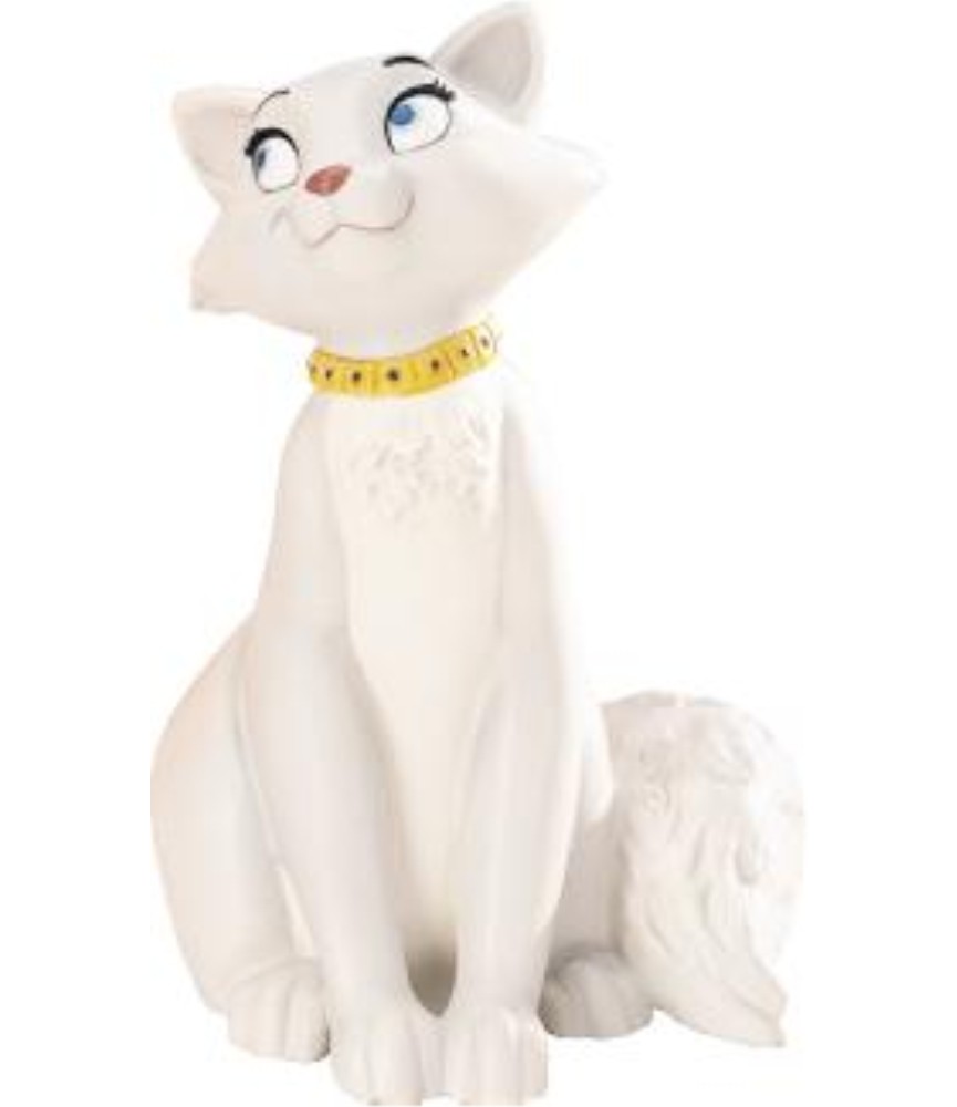 Duchess: Fetching Feline