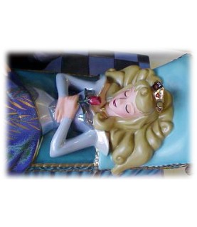 Prince Phillip & Princess Aurora:  Love's First Kiss (NLE1950)