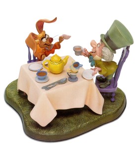 Mad Hatter & March Hare: A Very Merry UnBirthday  (NLE2500)