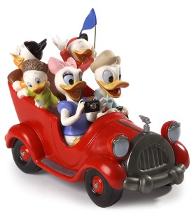 Donald, Daisy and Donald's Nephews: Family Vacation (NLE1955)
