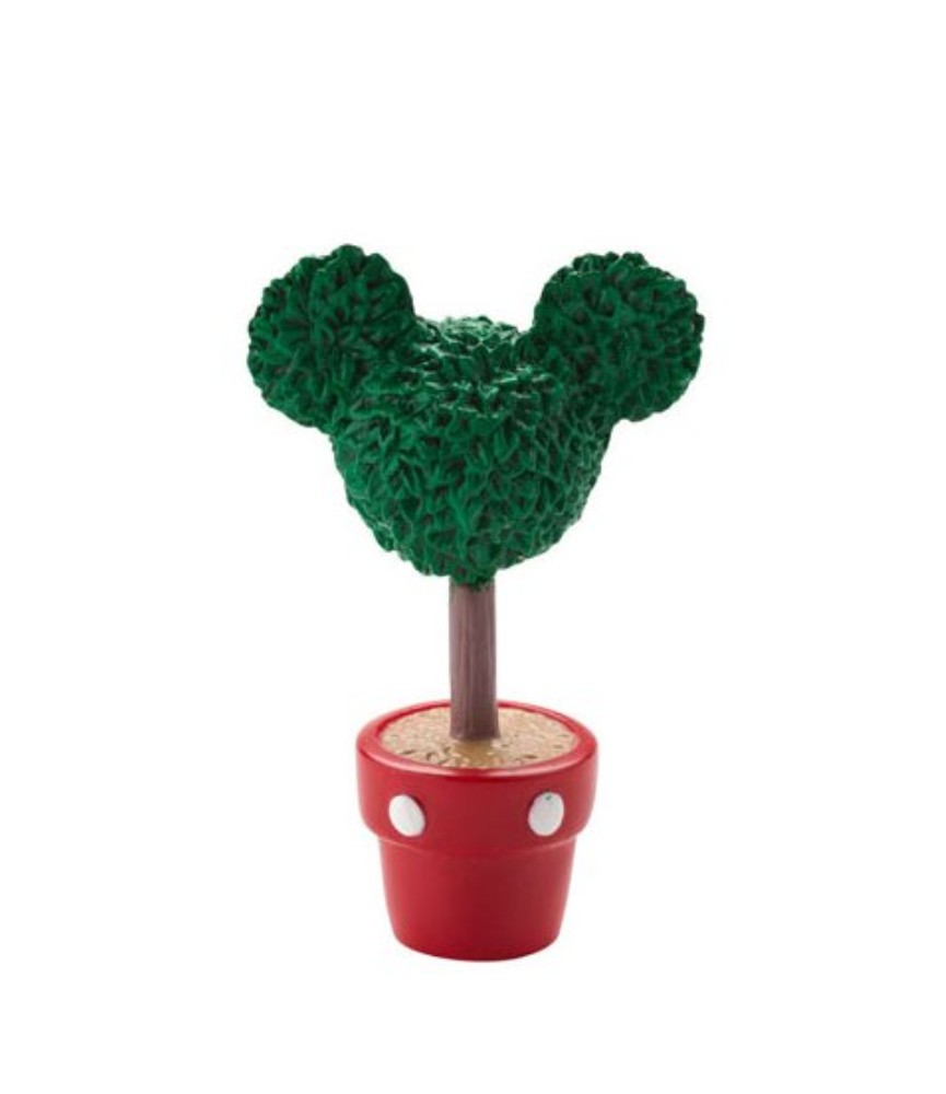 Mickey Topiary