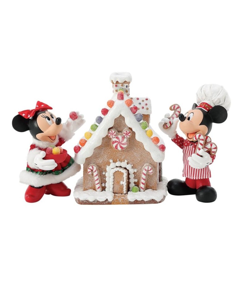Advance: Mickey and Minnie's Gingerbread House (Expected)