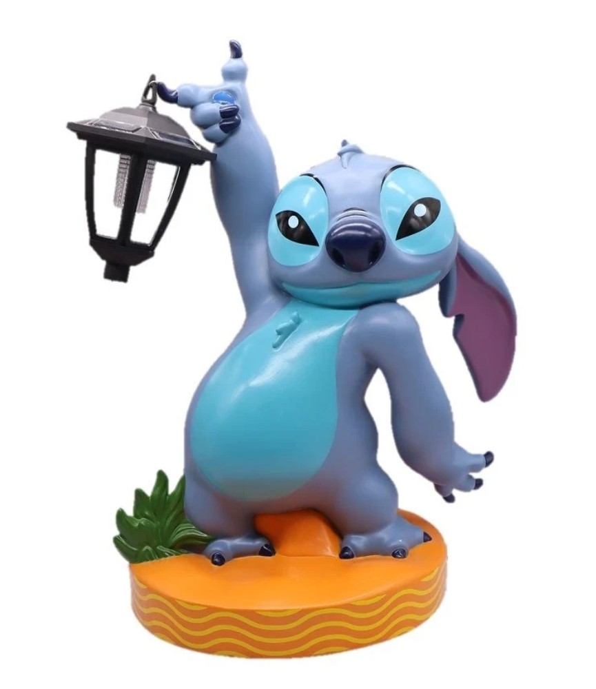 Advance: Stitch solar lantern garden statue (Expected)