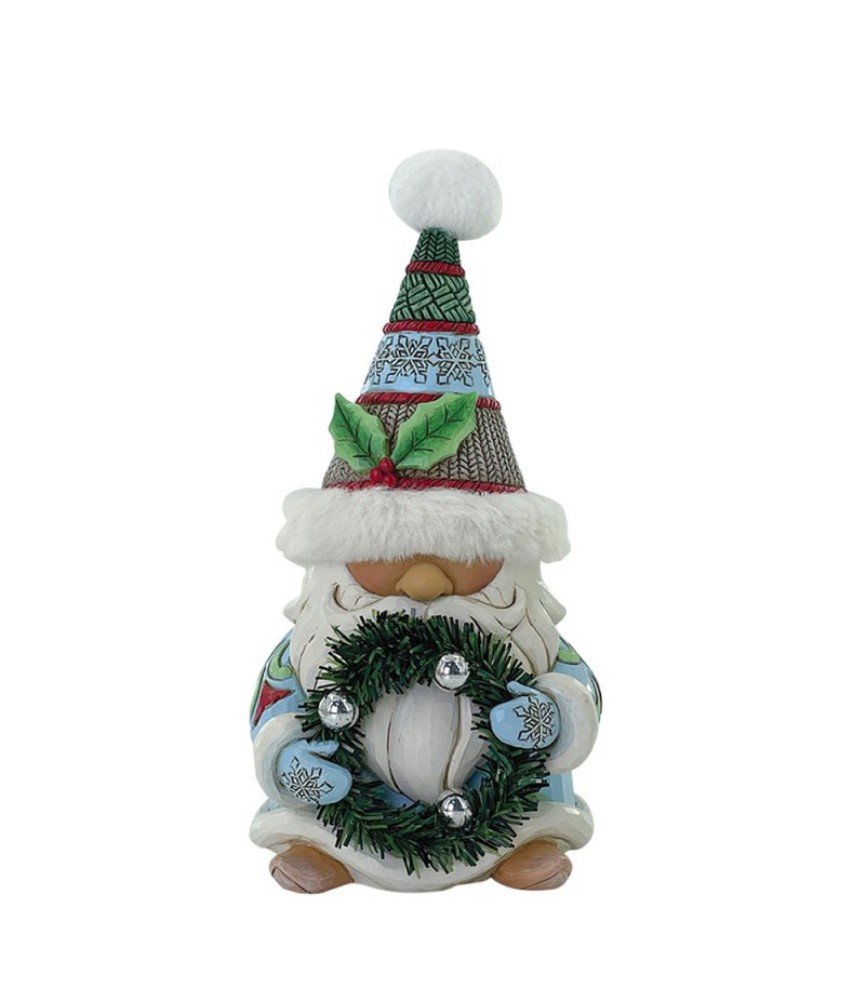 Voorschot: Wreathed in Holiday Joy: Gnome with Wreath & Fur Trimmed Hat (Expected)