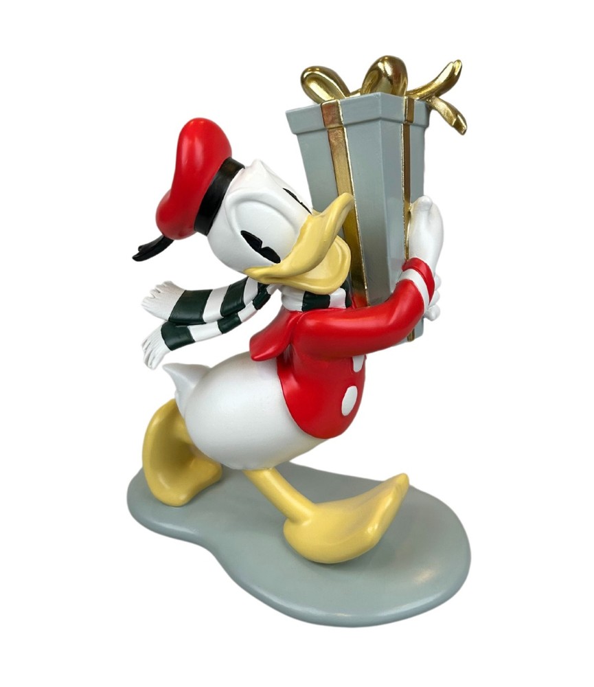 3D Seasonal Statue Donald Duck