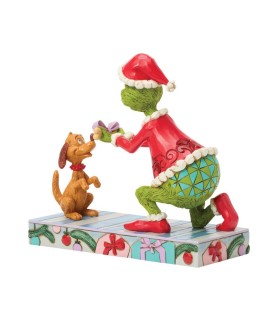Avance: The Grinch Giving Max a Bone (Expected)