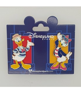 DLP - Donald and Daisy Set - Disney Characters in Paris (Expected)