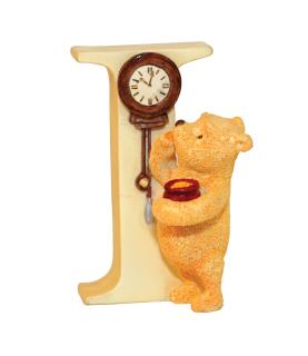 I - Pooh with clock