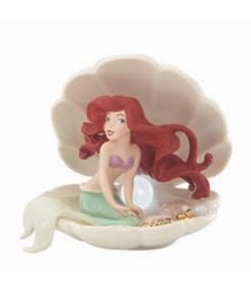 Ariel's Cleaming Treasure