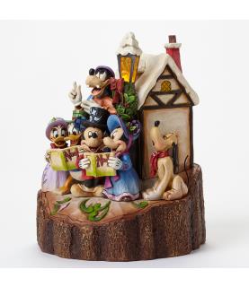 Holiday Harmony: Caroling carved by heart