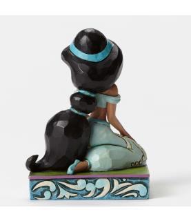 Be Adventurous: Jasmine Personality Pose