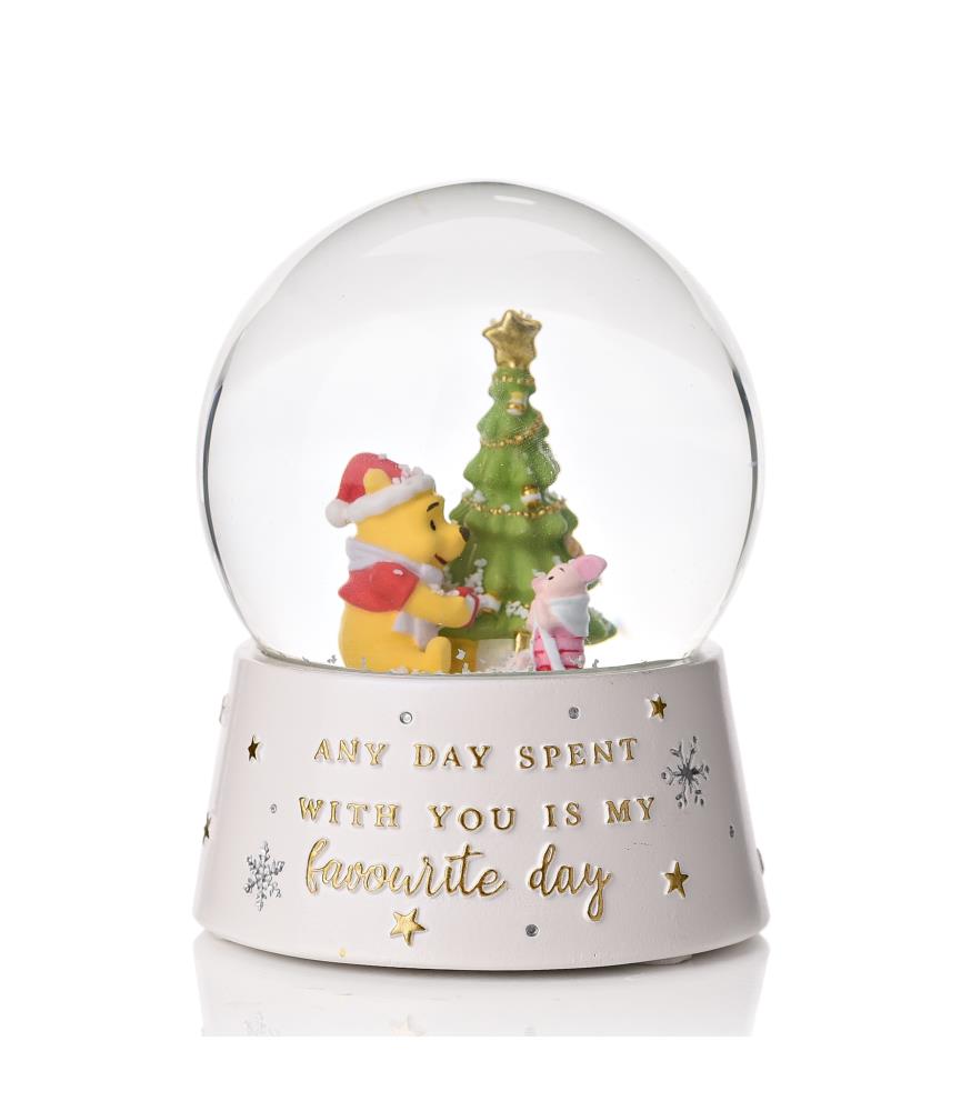 Disney Winnie resin snow globe